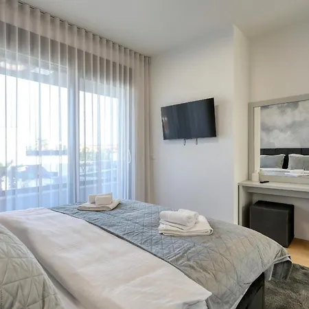 034 - Adriatic Luxury *